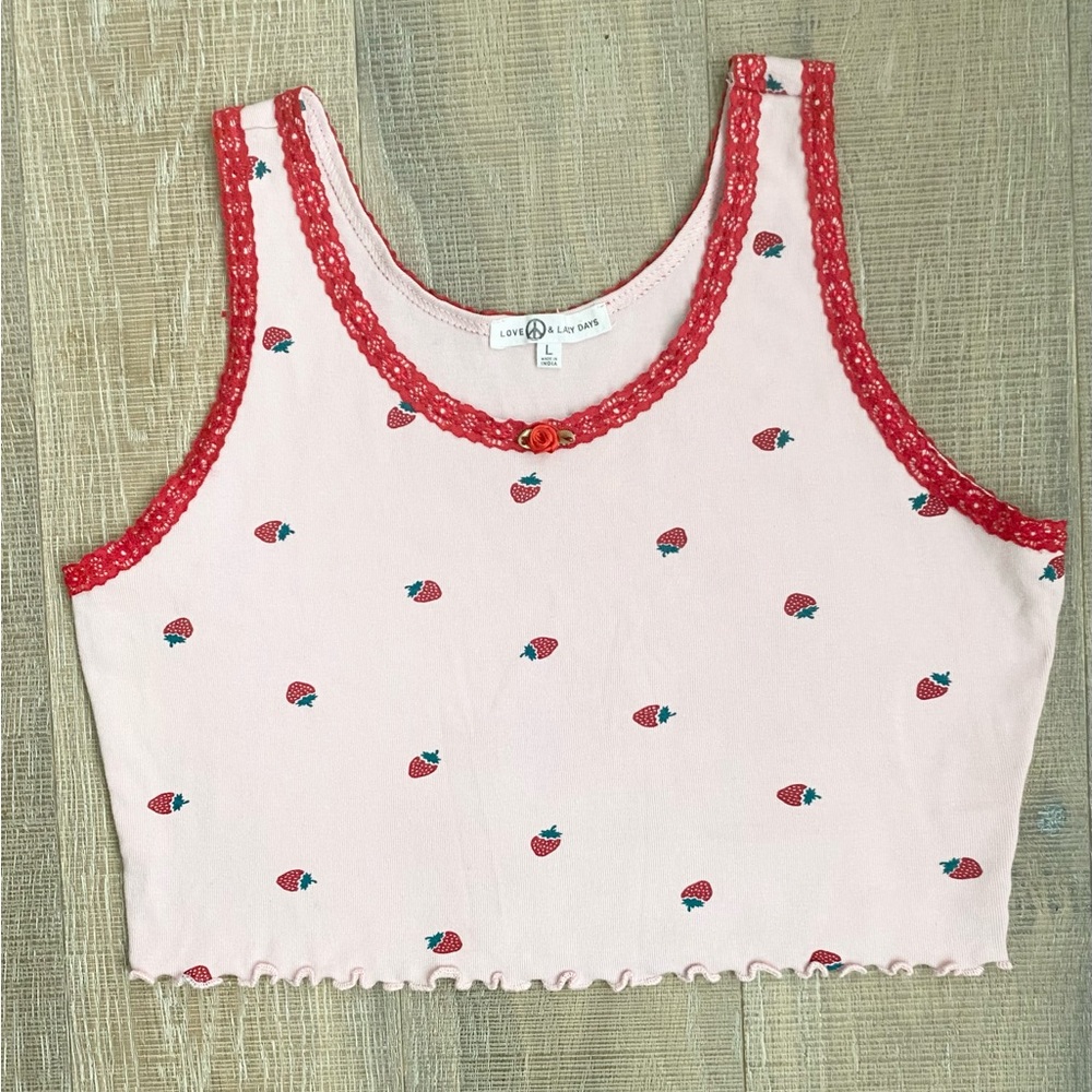 Pink Strawberry Print Women's Crop Top